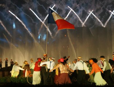 weekend-puy-du-fou-feu-d-artifice-spectacle-renaissance