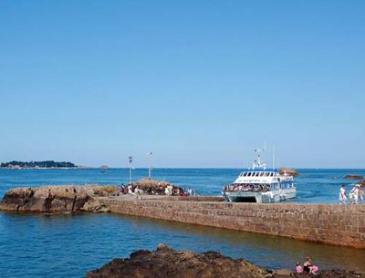 ile-de-bréhat-embarcadère-bateau-liaison-maritime-navette-continent