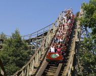 parc-astérix-sensation-forte-attractions-parc-famille-aventure-village-gaulois