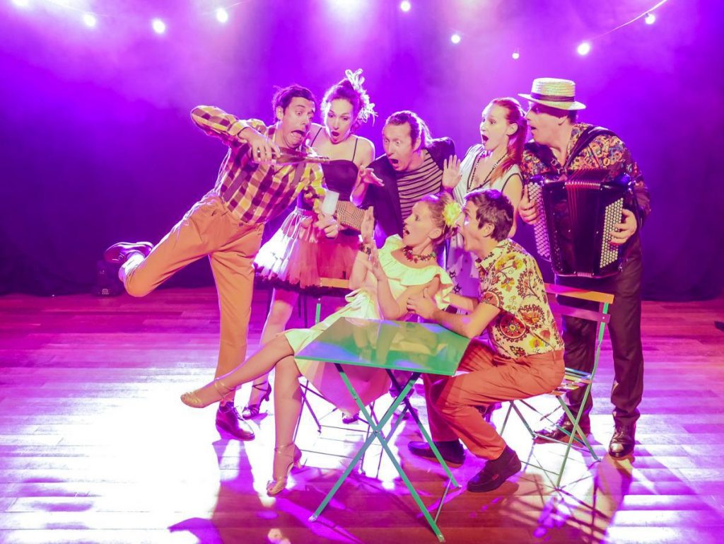 vives les vacances cabaret spectacle pleyben arvest