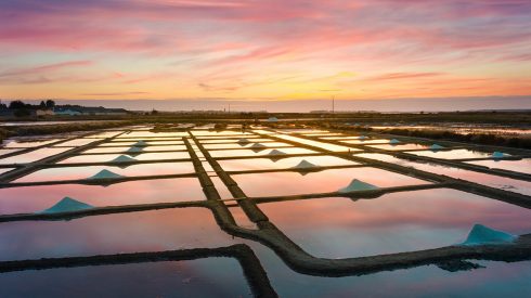 marais salants batz sur mer le croisic randonée pédestre paludiers ramassage de sel