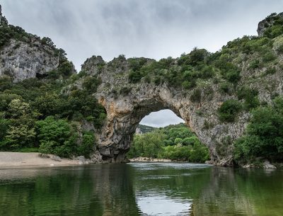 ardèche pont rochers